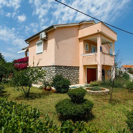 Apartman Dobrila Vrh  Экстерьер фото